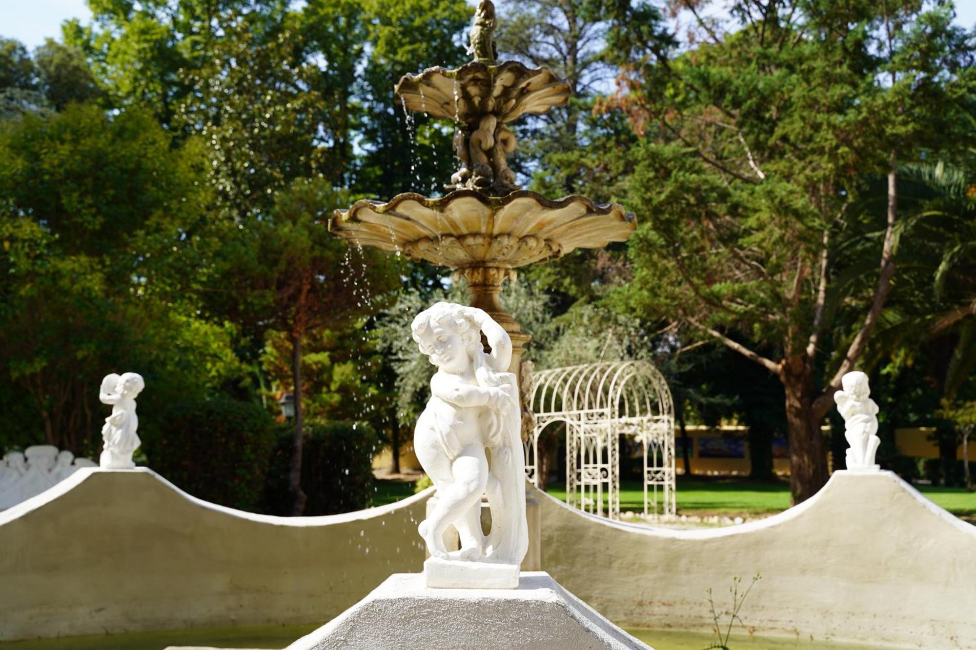 Hotel Fantastic Garden - Firenze Nord Sesto Fiorentino Exterior foto
