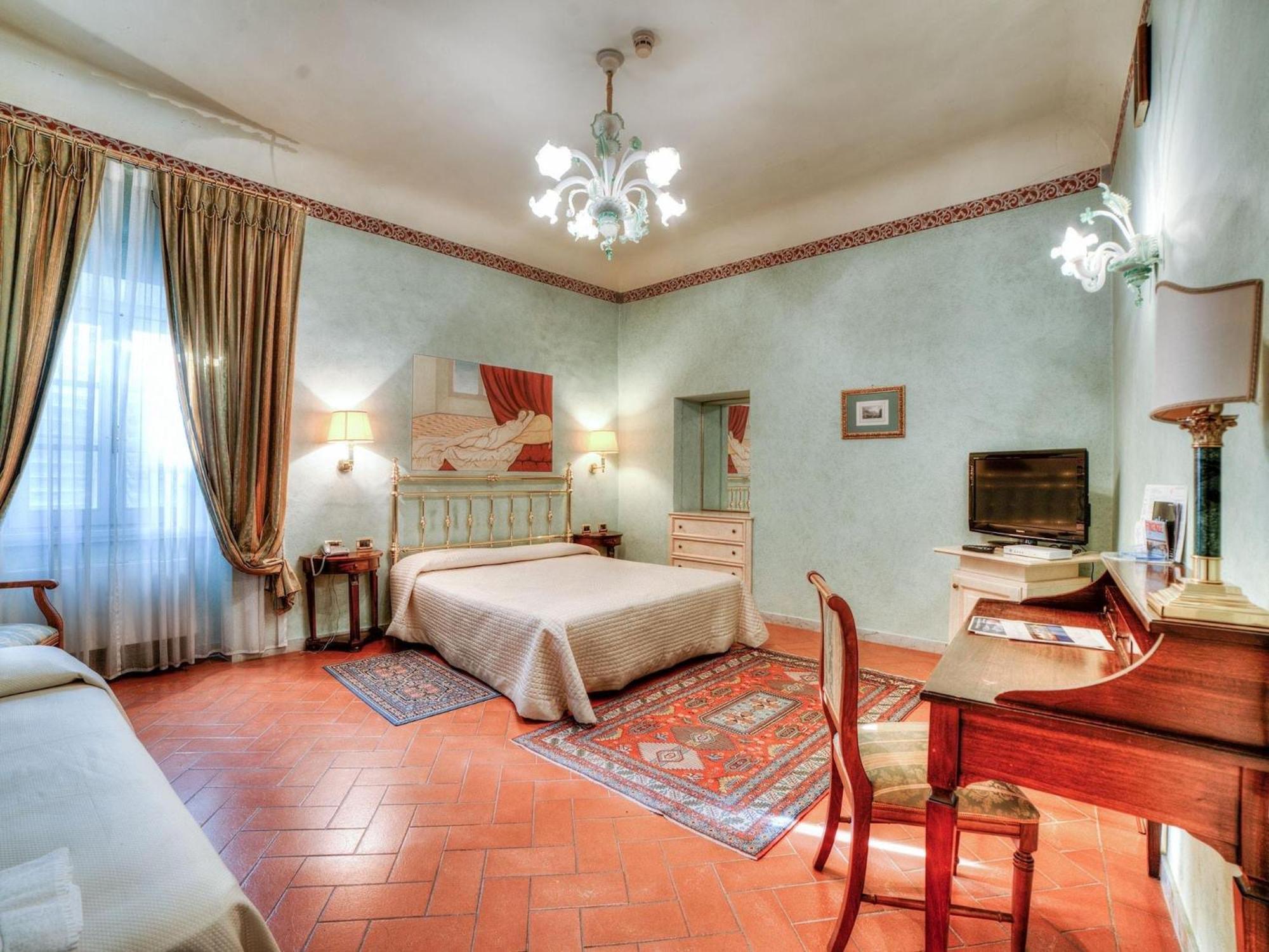 Hotel Fantastic Garden - Firenze Nord Sesto Fiorentino Exterior foto