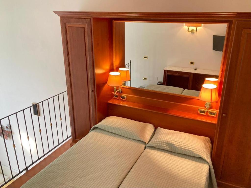 Hotel Fantastic Garden - Firenze Nord Sesto Fiorentino Exterior foto
